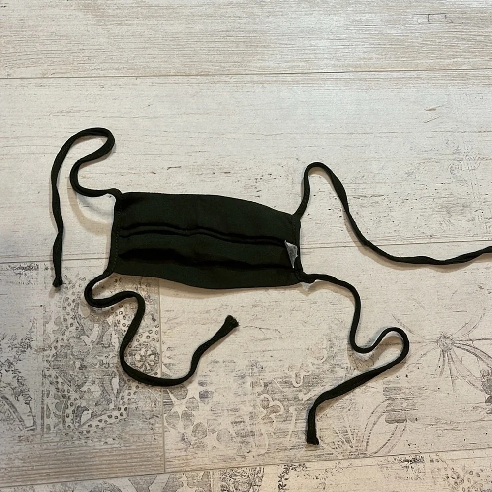 Reformation Dark Green Face Mask
